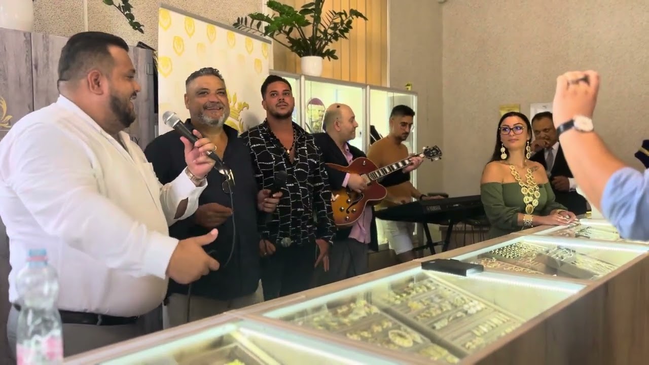 Váradi roma Cafe élő