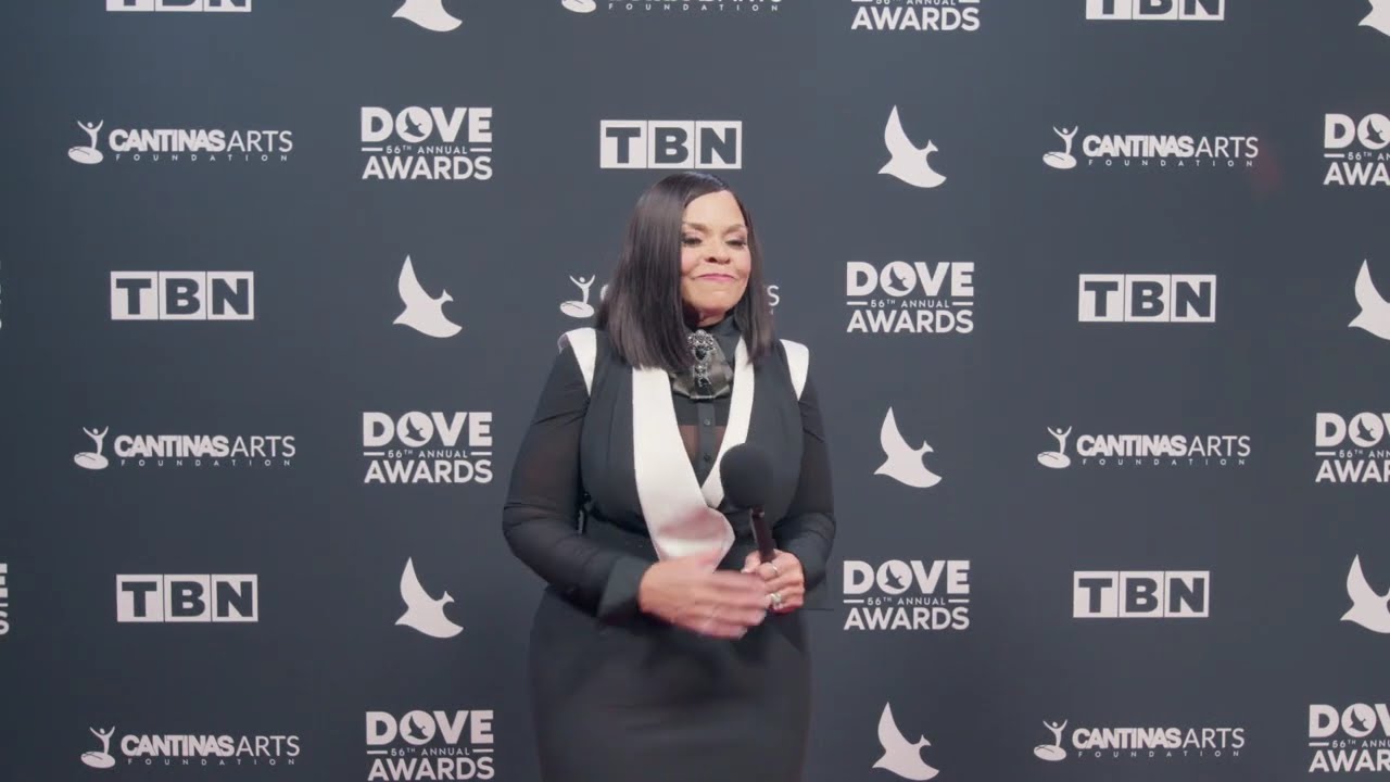 Тамела Манн с благодарностью отреагировала на победу в премии Dove Award 2025