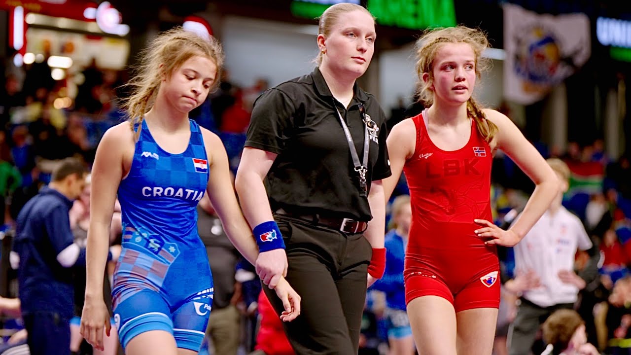 U17 Morgan Boileau (CAN) vs Mckenzie Simonson (USA) 49kg. Girls youth womens wrestling tournament.