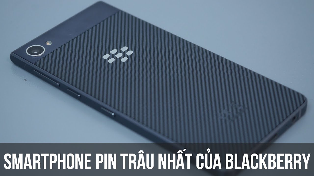 Mở hộp smartphone Chống nước - Pin khủng nhất của Blackberry - BlackBerry Motion