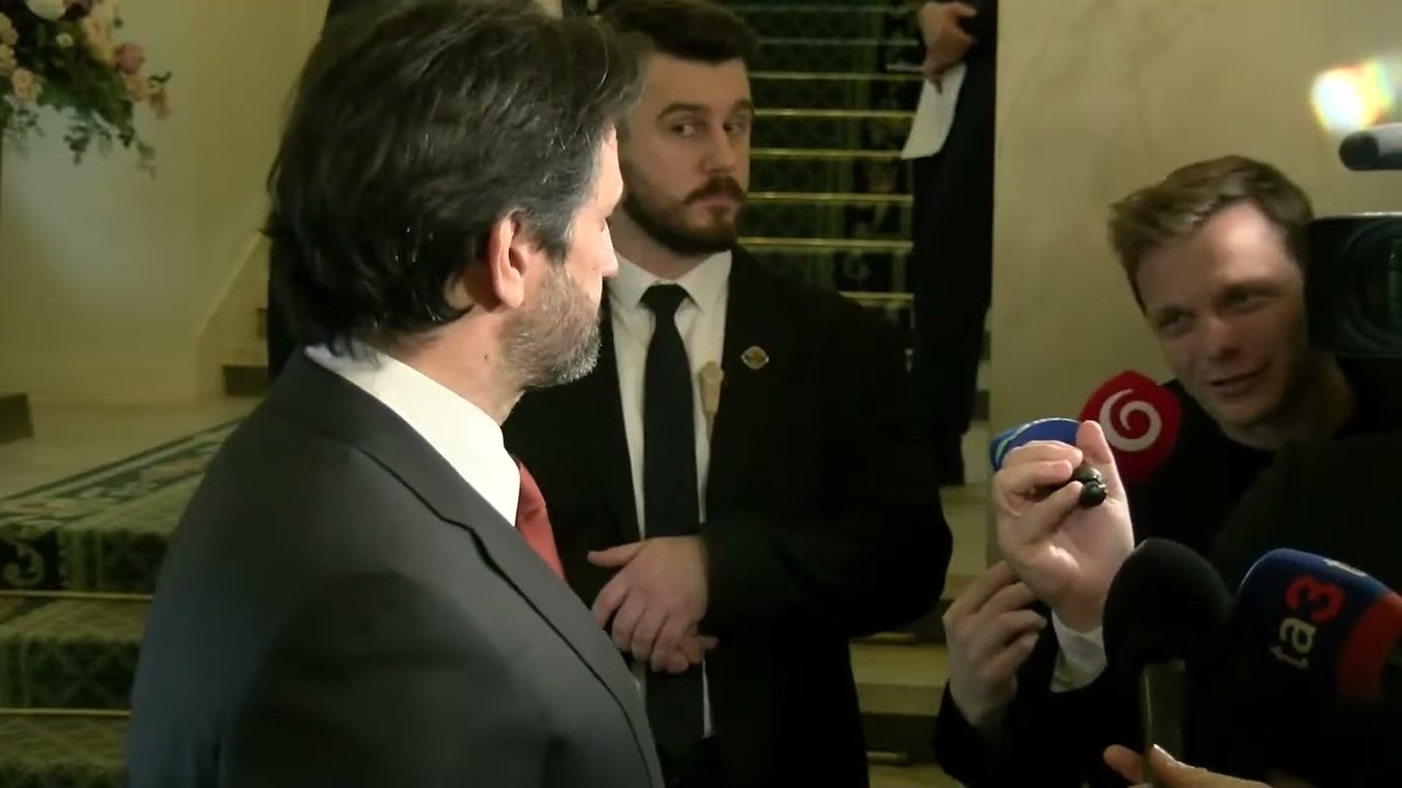 Robert Kaliňák reaguje tvrdenia portálu Politico o schôdzke Trumpa s Ficom