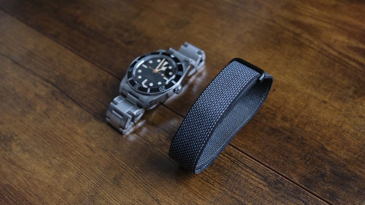 For people who like nice watches. 1 month later - Fitbit Air Review