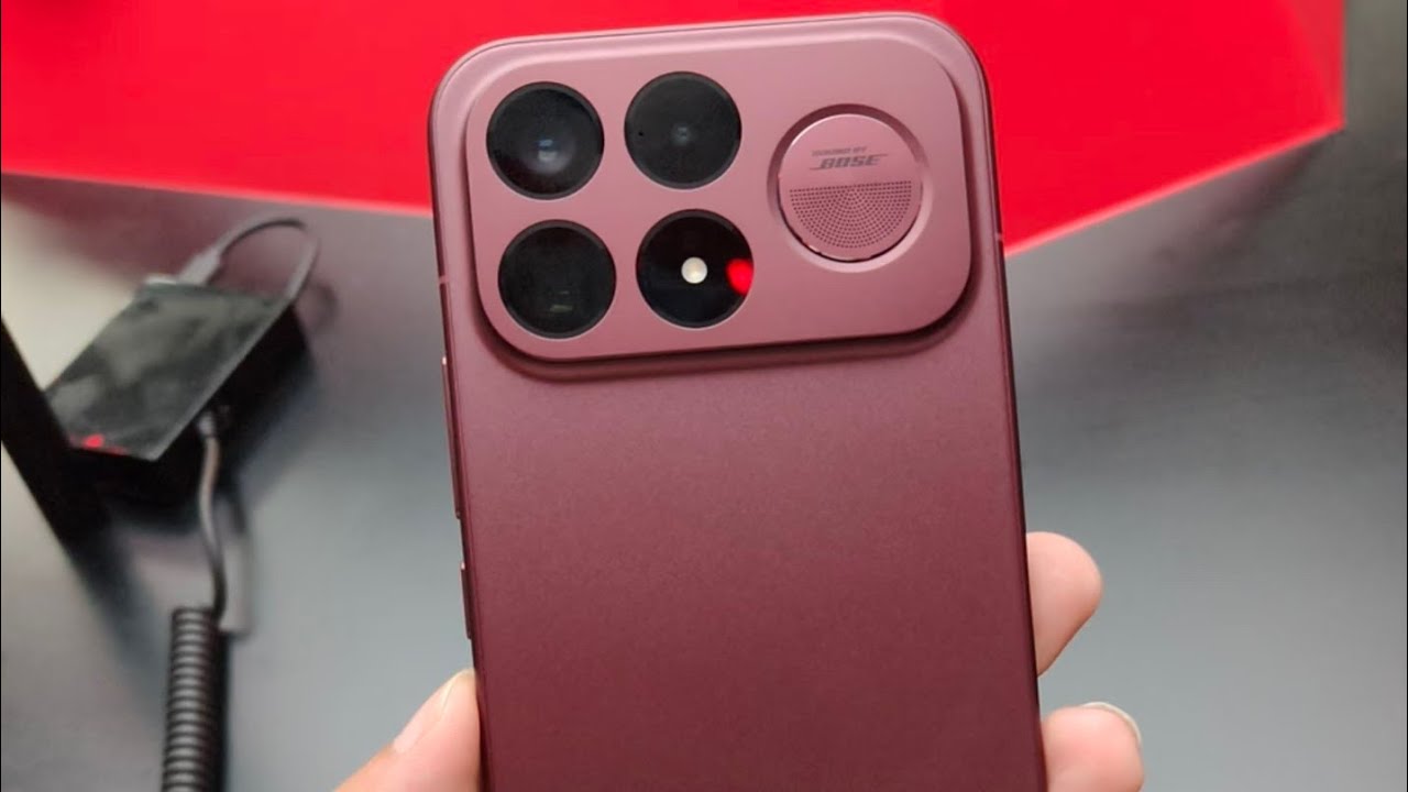 The REDMI K100 Pro Max made a stunning debut at ChinaJoy, undergoing its first unboxing!