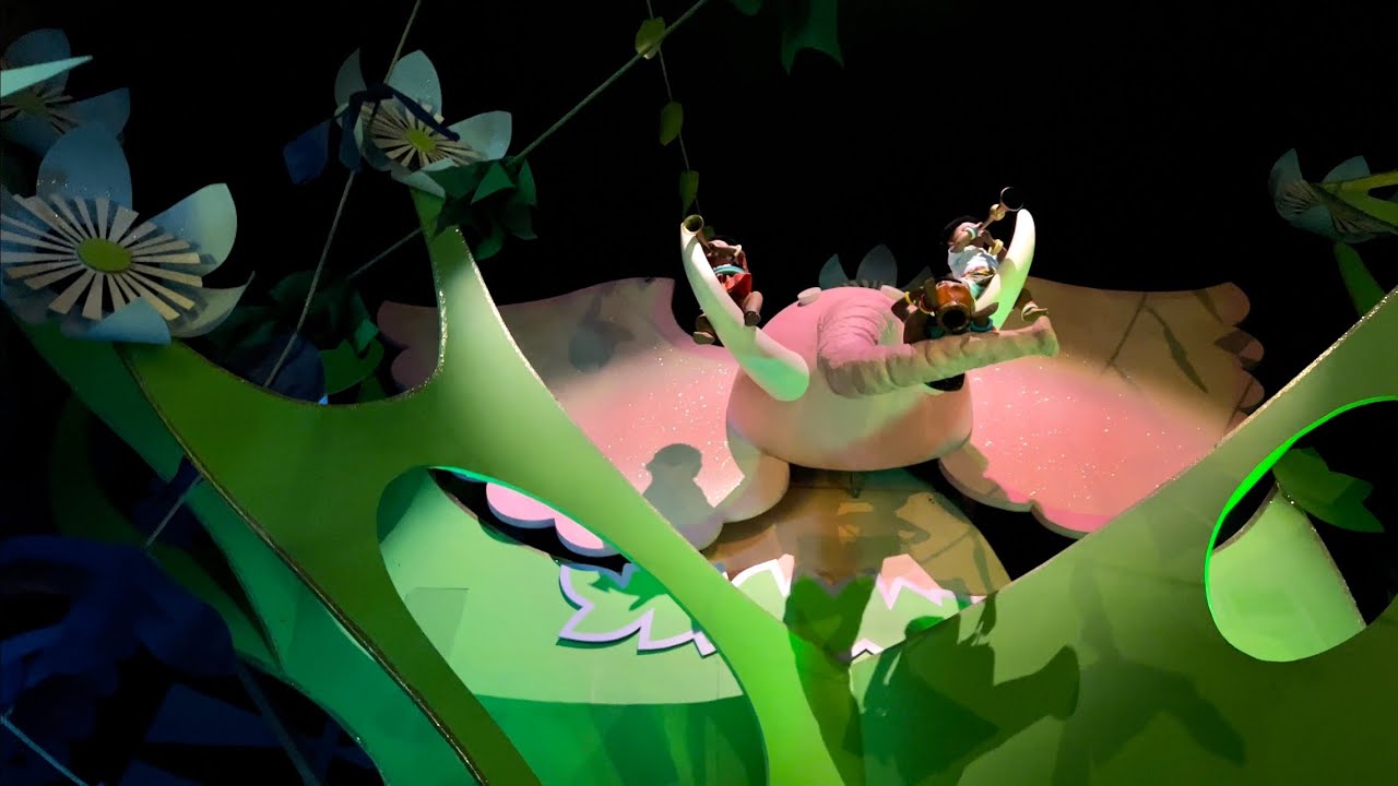 “it’s a small world” Ceiling view Magic Kingdom Full ride