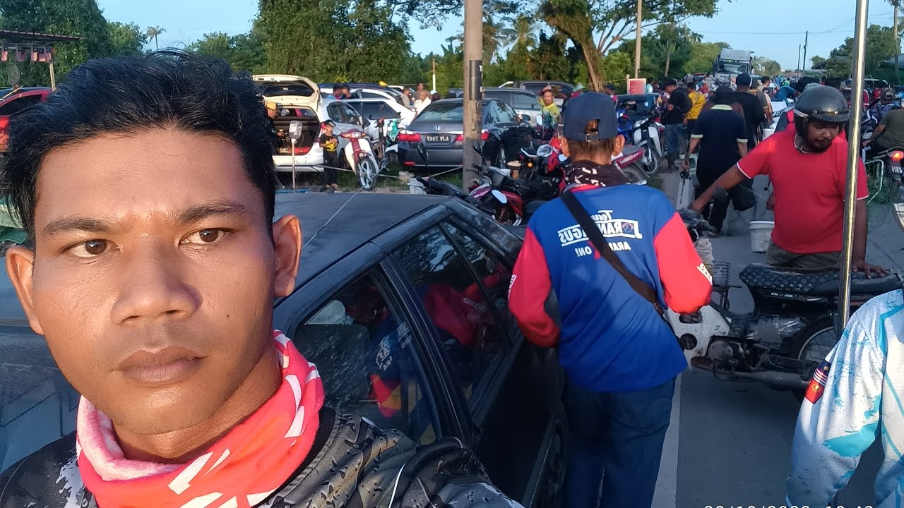 pertanding mancing di pendang kolam titi mega