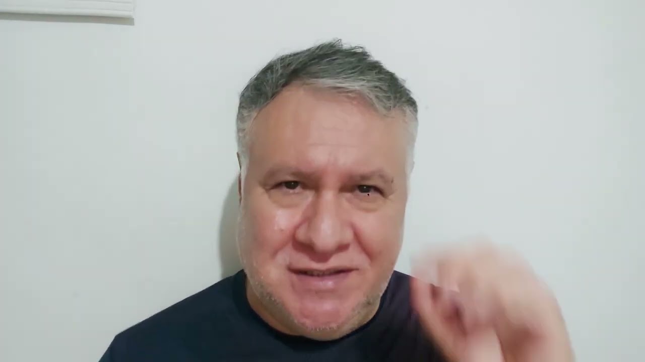 MAGO NEGRO INSPIRA MAYCON E SÔNIA SEM ELES NOTAREM.