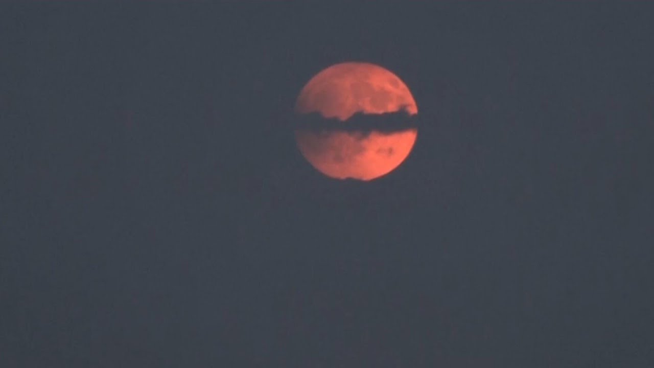 Blood Moon eclipse witnessed around the world