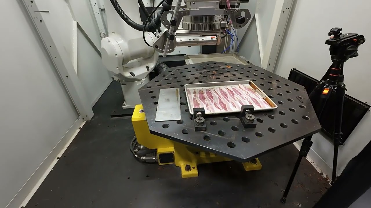 IPG Photonics - Laser Cleaning of baking pan & cooking bacon??!!
