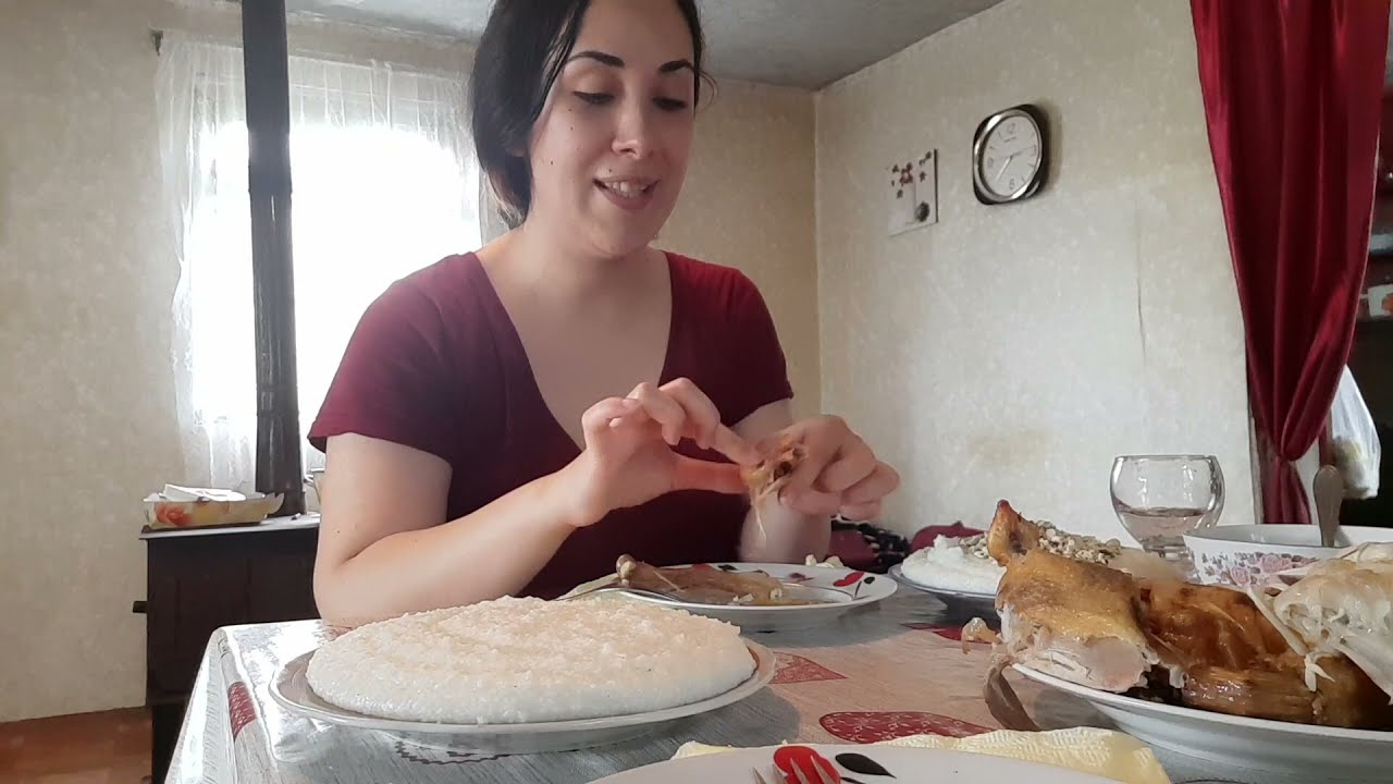 ღომი და ჩინჩოლია პლიუს შემწვარი წიწილა მწვანე ტყემლით ჭამკს ვიდეო სამეგრელოდან 🌱