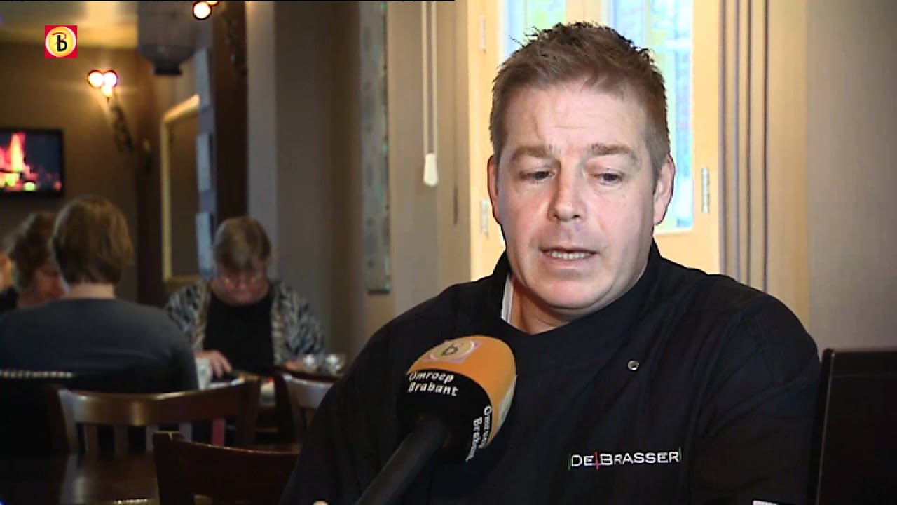 Bewoners in actie tegen sloop gemeentehuis Budel