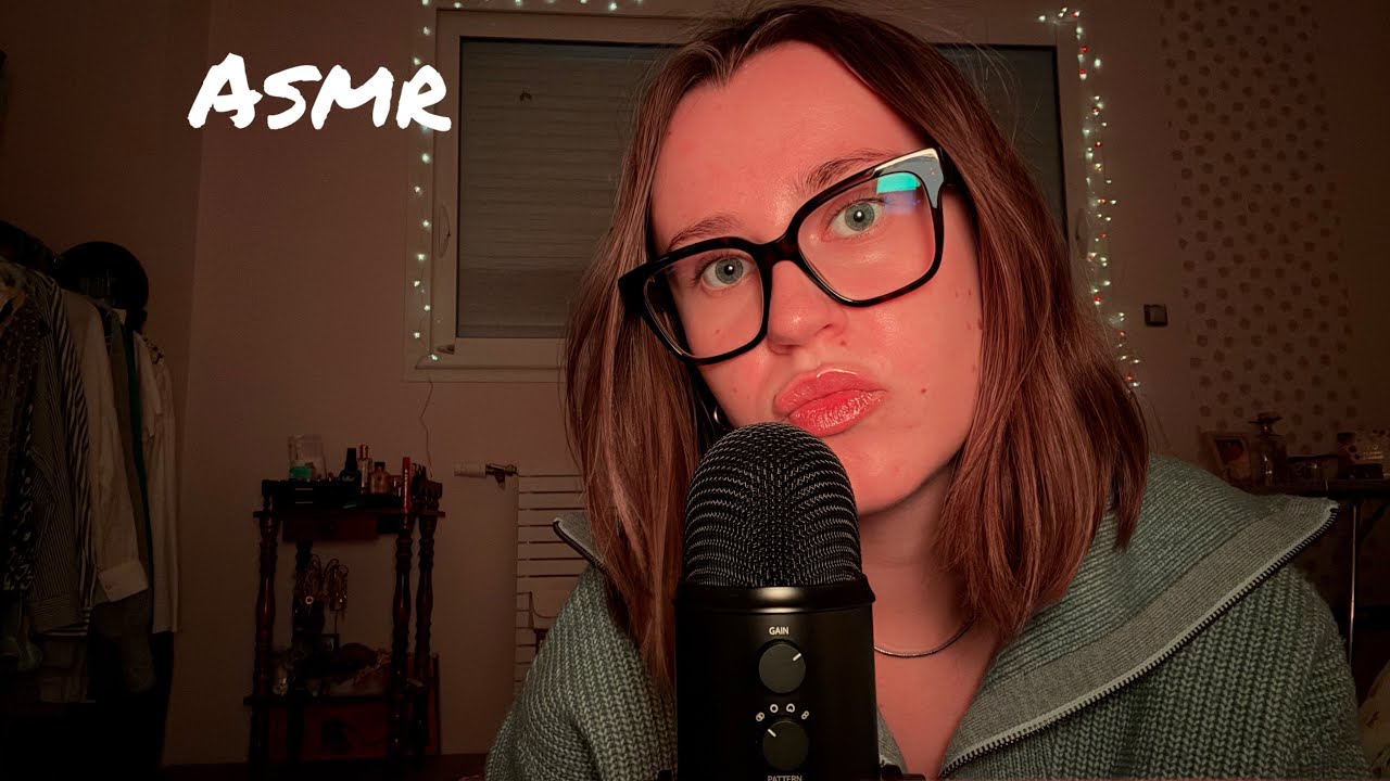 ASMR- MOUTH SOUNDS 👄