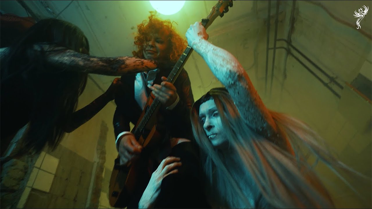 Elena Seagalova - Blackout (Official Music Video)
