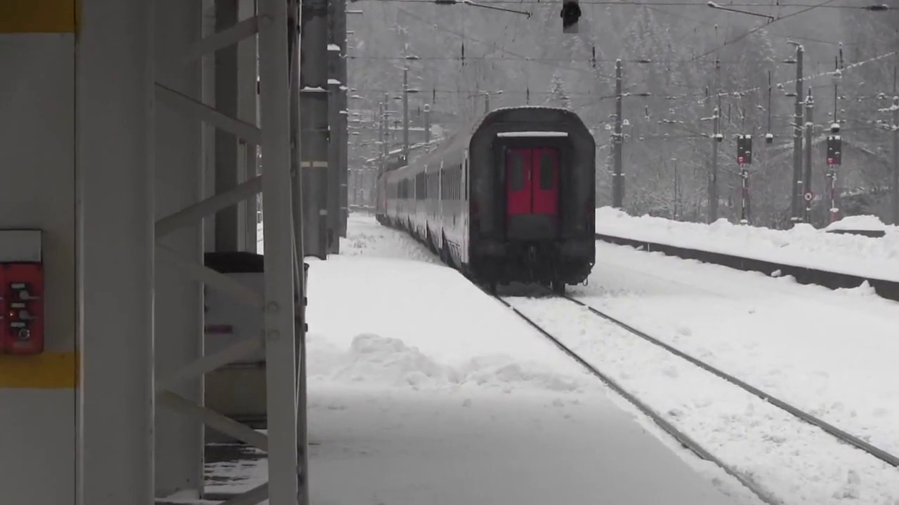Kufstein Bahnhof im Winter 27.01.2015 mit Meridian-Zügen uvm.