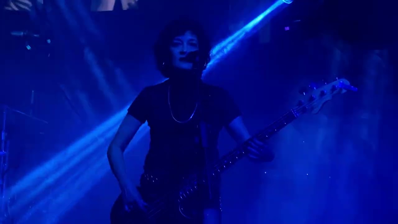 Ana Curra “Afrodita la Monarca “ 9.4.22 SalaShoko