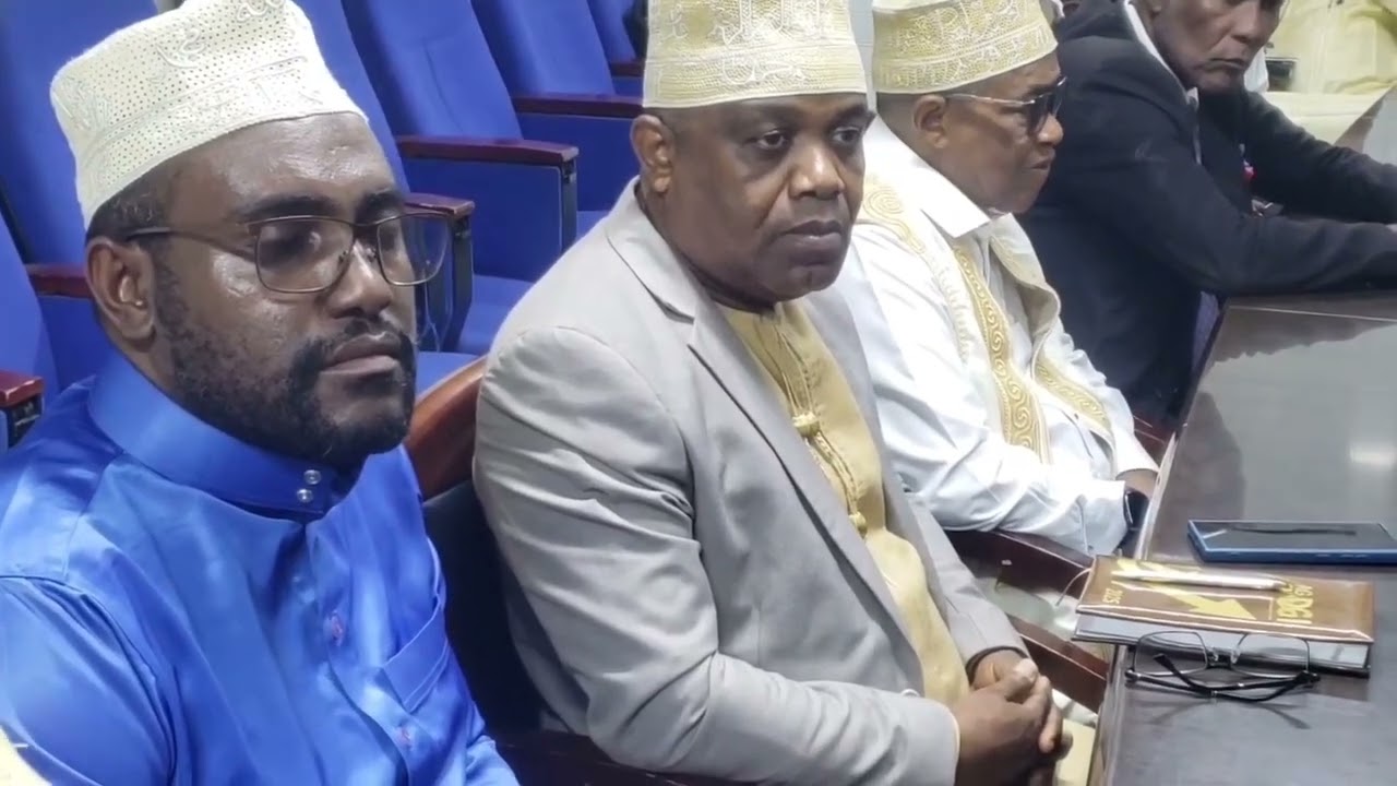 Le nouveau ministre des Finances, Moussa Abderemane, est arrivé à Ndzuani