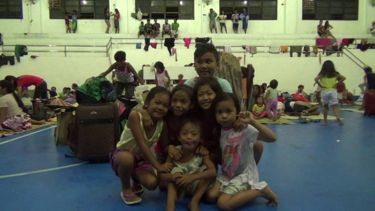 Evacuees in Alcala, Cagayan, sheltered in gymnasium vs Typhoon 'Lawin'