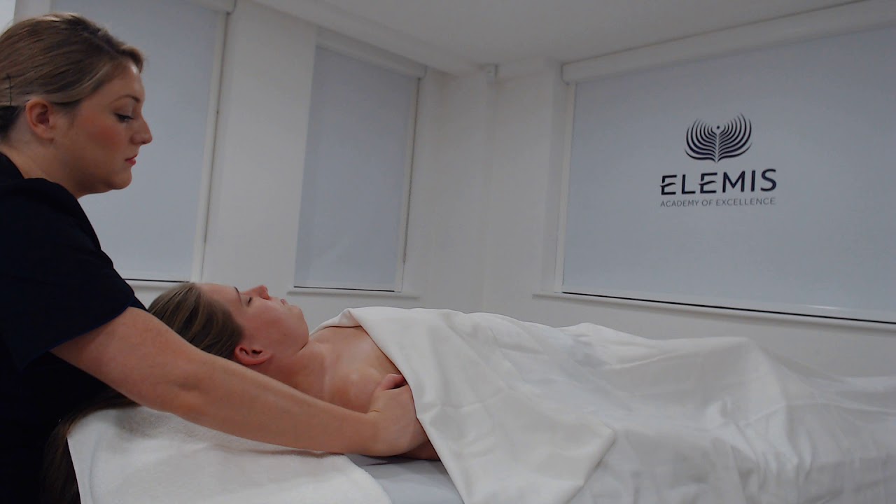 6  Swedish Massage Scalp Massage