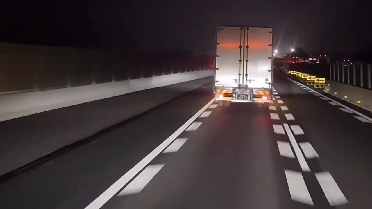 DJ TIKTOK TERBARU 2026 || DJ CINTAKU SUNGGUH LUAR BIASA🎵 CINTA DARI SEBERANG
