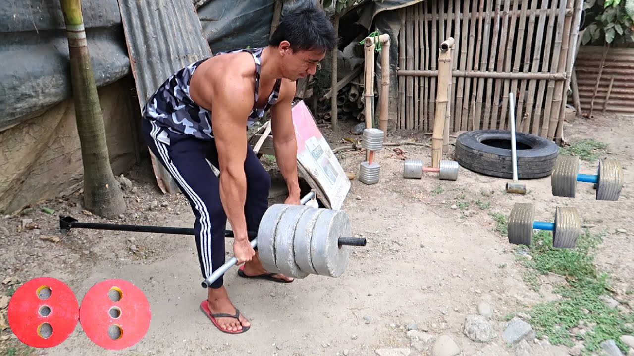 BACK WORKOUT IN MY VILLAGE GYM