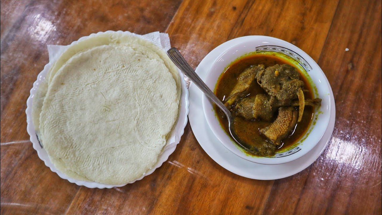 চালের রুটি আর হাসের মাংস খেতে ছুটে গেলাম বরিশাল, সাথে ছিল দেশী মুরগী - Bangladeshi Food Reviewer