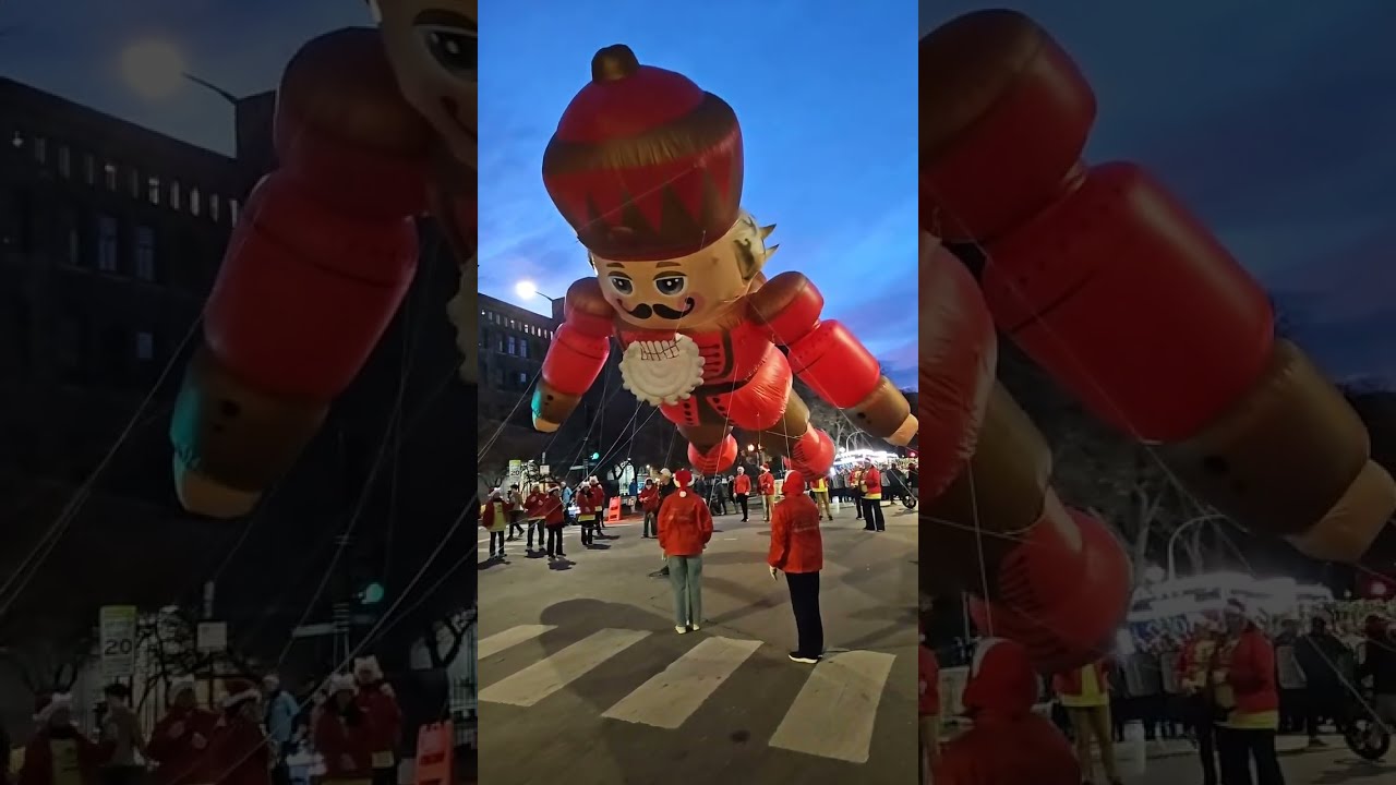 Chicago Light Up Michigan Ave. Parade November 22, 2025