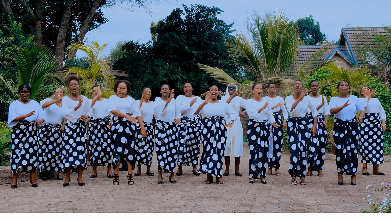 SABA MARA SABINI-Kwaya ya Mt.Yakobo Mtume-Moshono Arusha (Official Video)_tp