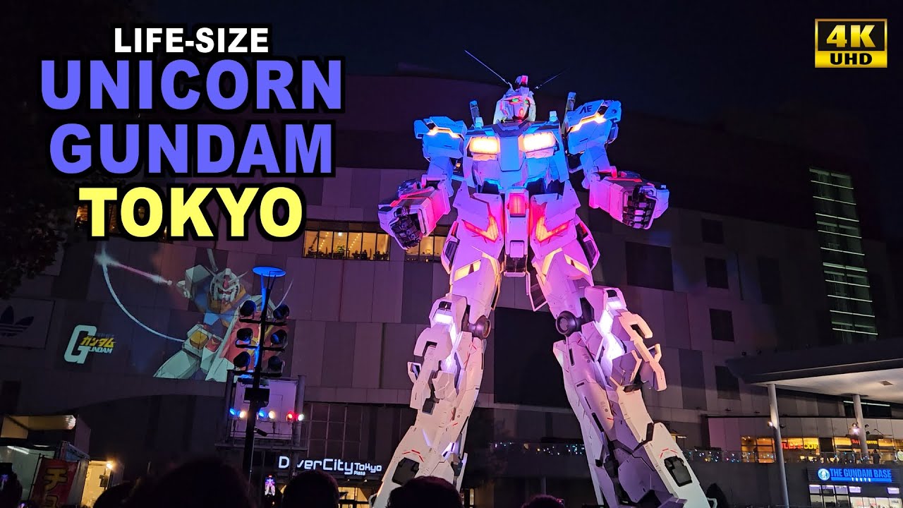LIFE-SIZE UNICORN GUNDAM SHOW 