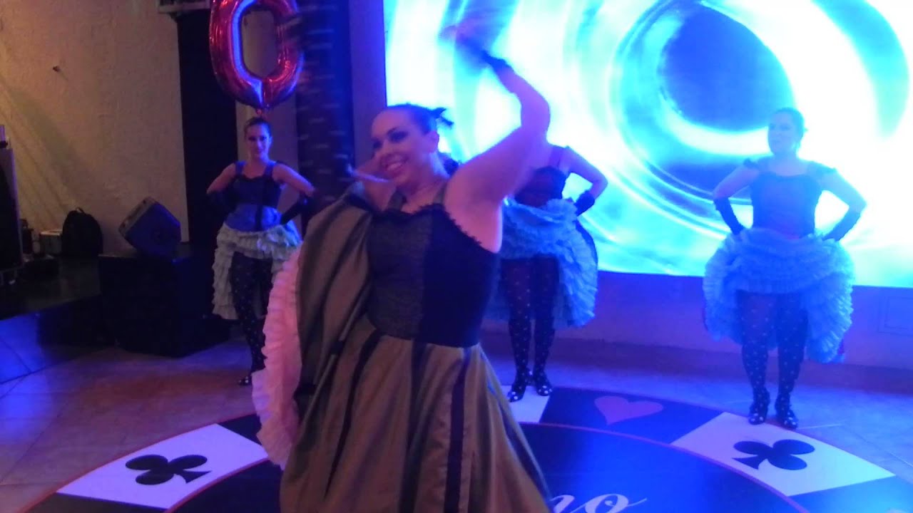 Can can Athene Tamisier - Apresentação em aniversário
