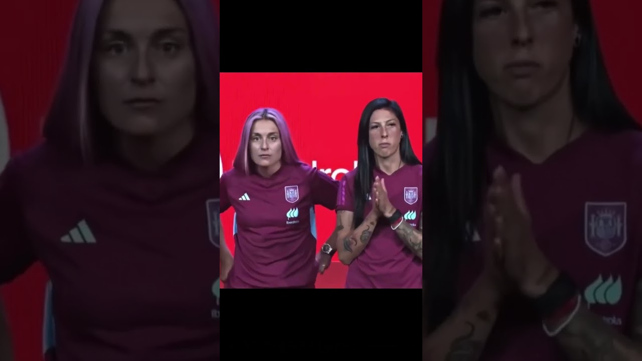Alexia Putellas refuses to clap for Jorge Vilda #shorts #alexiaputellas #jenniferhermoso #viral
