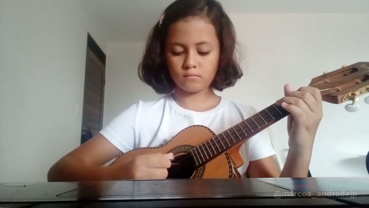 Evelyn Braga interpreta: Carinhoso (Pixinguinha)