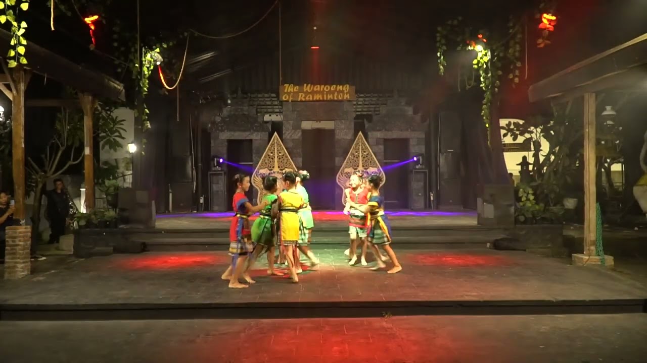 Tari Kreasi Baru - Padang bulan - Kharisma Dance
