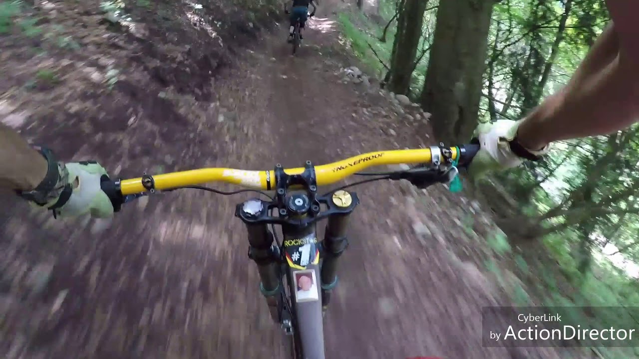 Piani di Bobbio bikepark braapp!