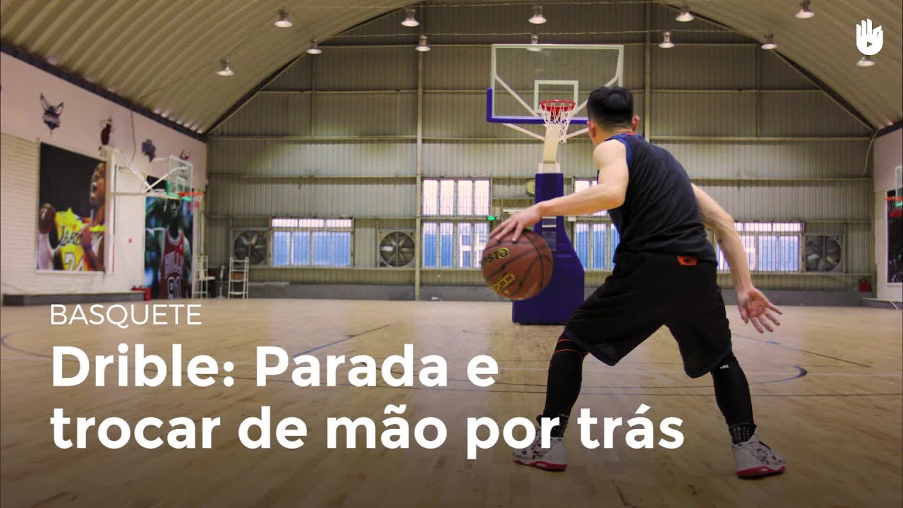 Trocar de mão por trás | Basquete