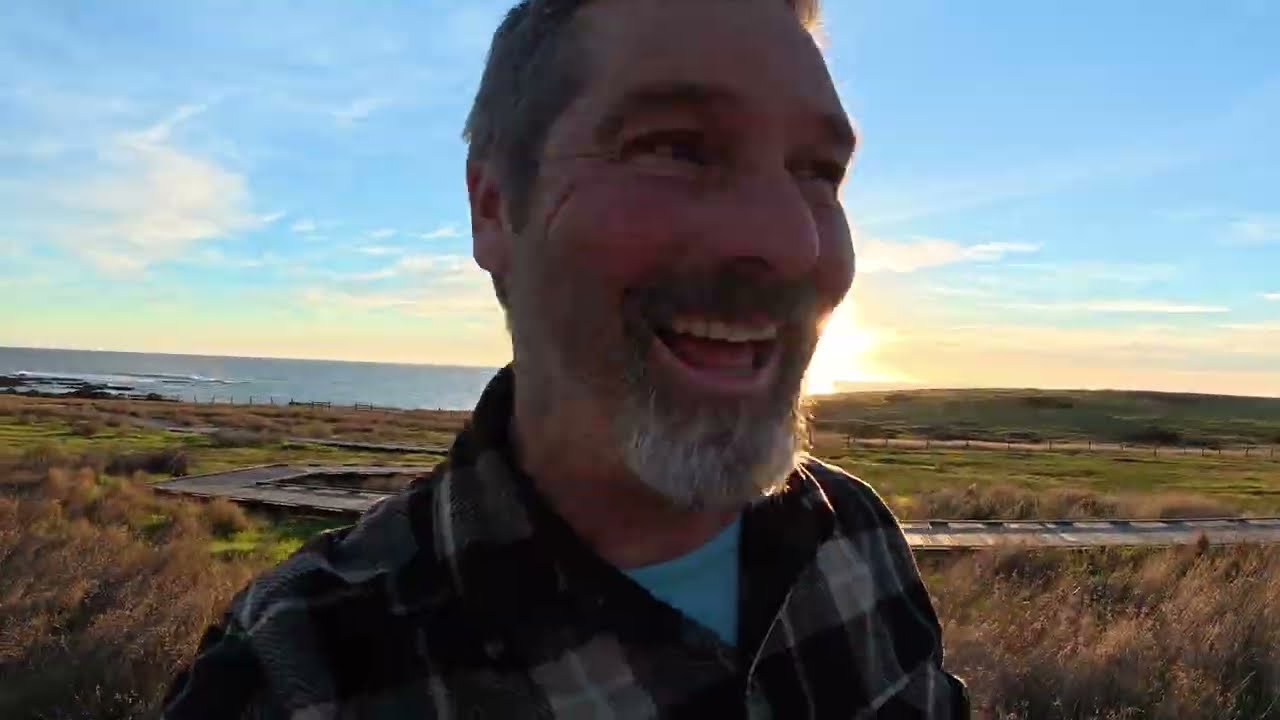 Прогулка по ранчо Фискалини в Камбрии, Калифорния.