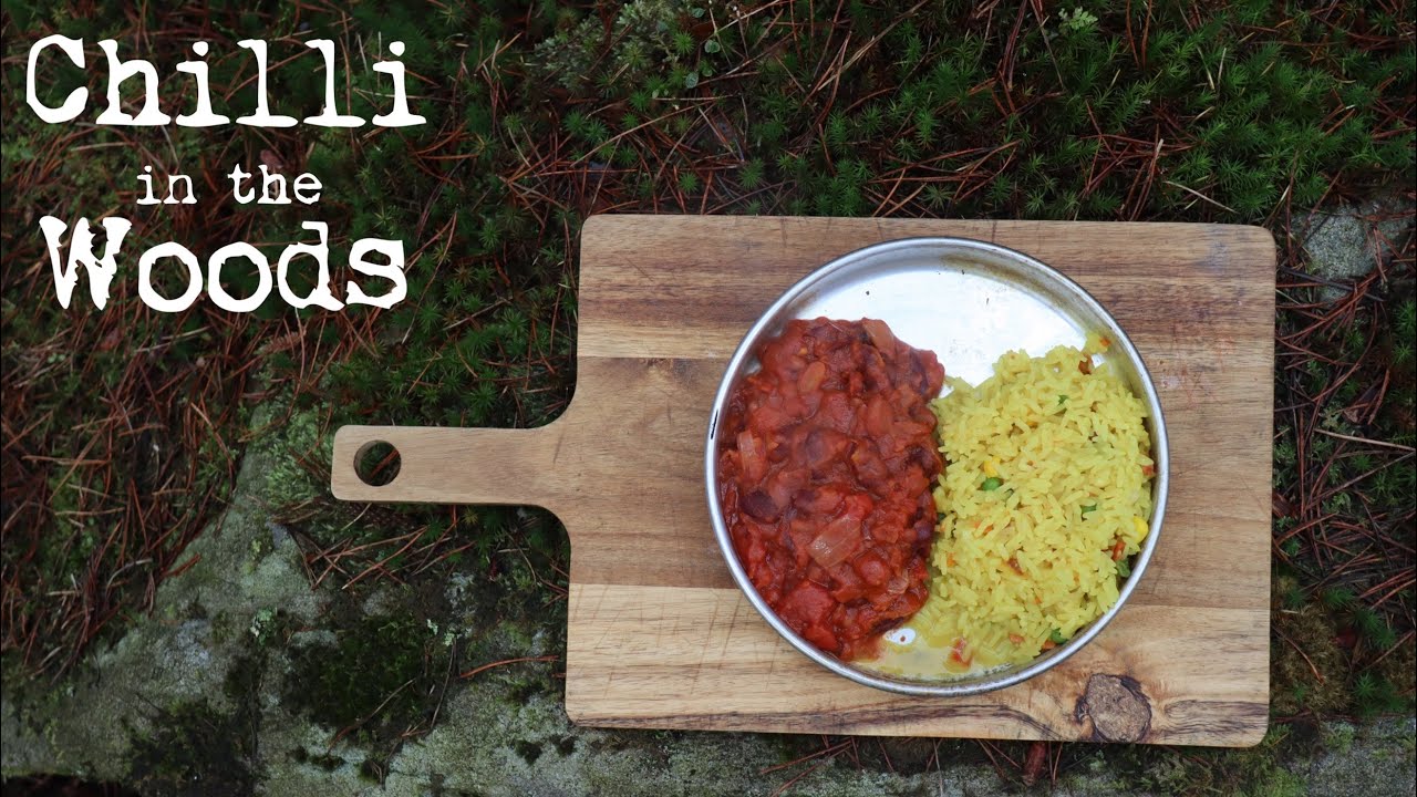 Chilli In The Woods // Bushcraft Cooking Outdoors //Trangia Cooking & Campfire //Solo Female Outdoor