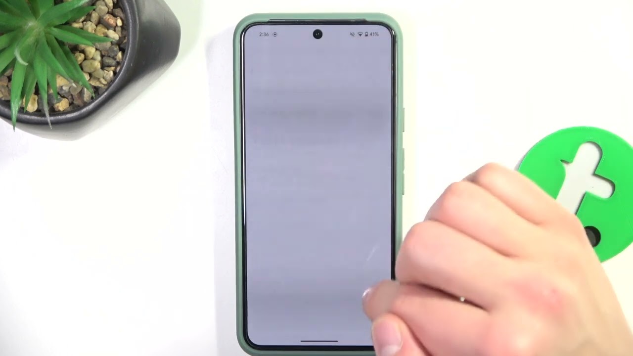 Google Pixel 8 - How to Create Multiple Users - Make as Many Users as You Want!
