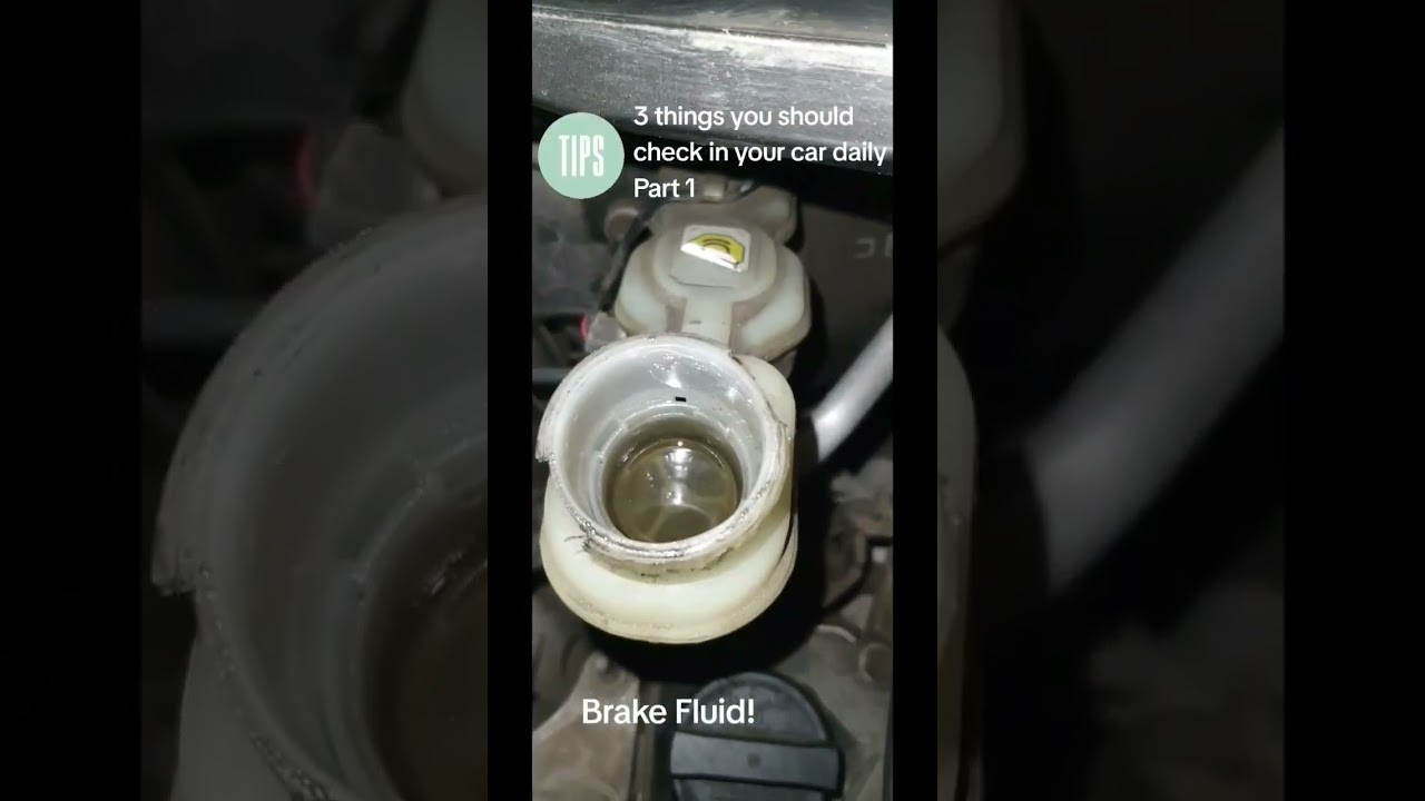 Save your car from brake failure! 🤯 One of the 3 things that cause brake failure is low brake fluid!