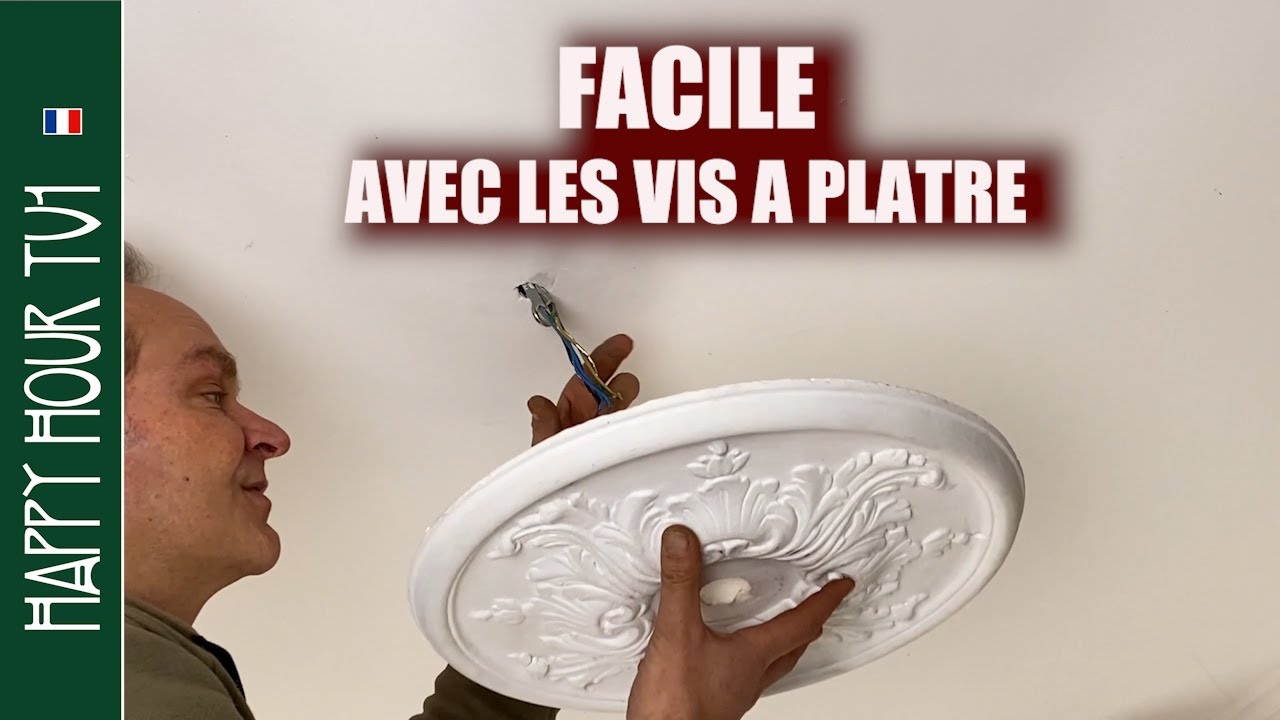 Placer une rosace en plâtre au plafond