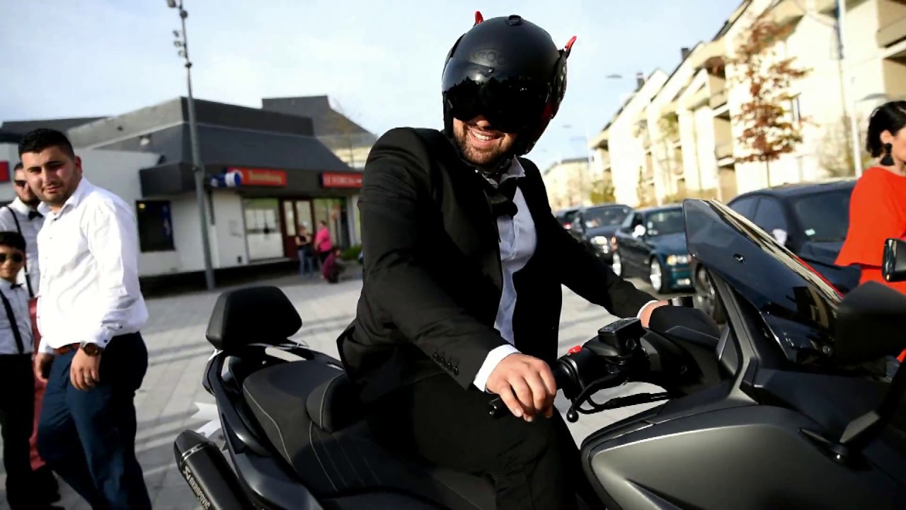 MAGNIFIQUE CORTEGE EN Y AVEC T-MAX GROS BOLIDE ETC / BOYLE DUGUN KONVOY'YU GORMEDINIZ