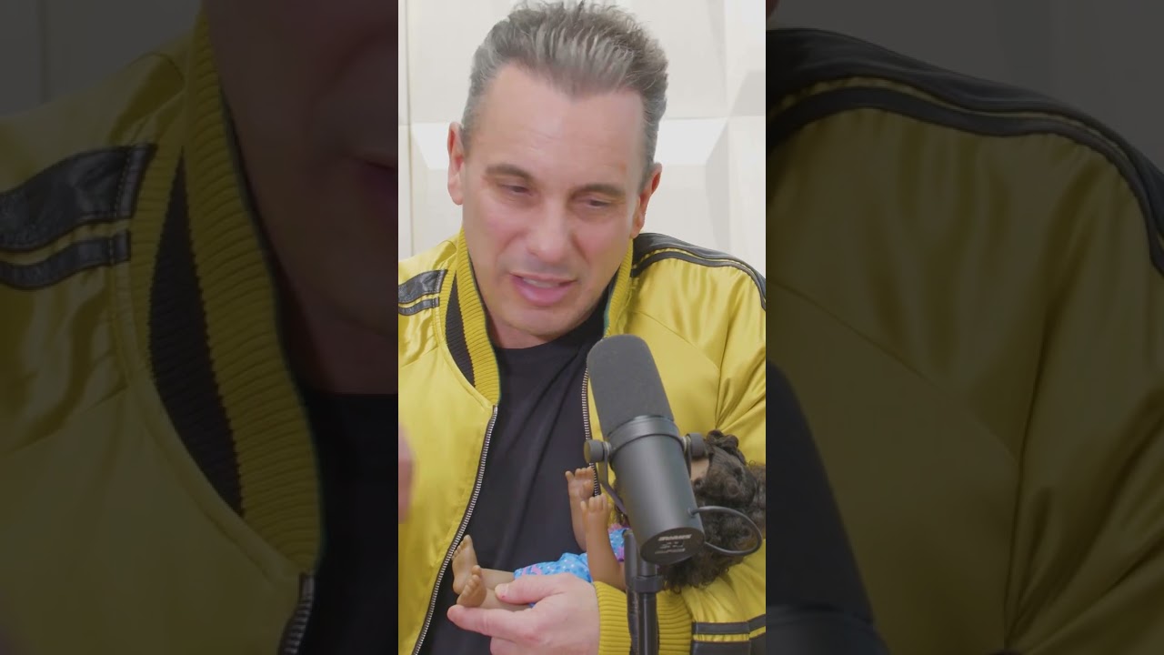 Watch til the end&hellip; @sebastiancomedy had a run for his money with the @BabyAliveOfficial #PeeingDoll