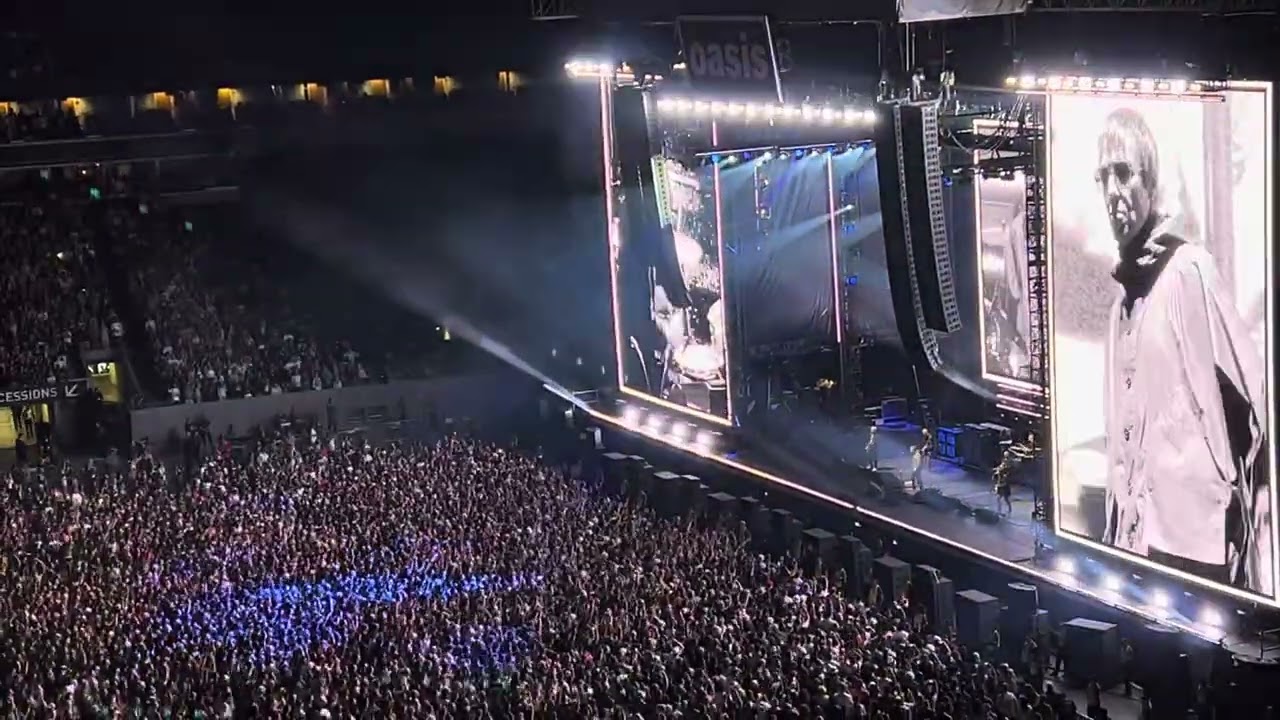 OASIS - HELLO **METLIFE TWO** 01.09.25