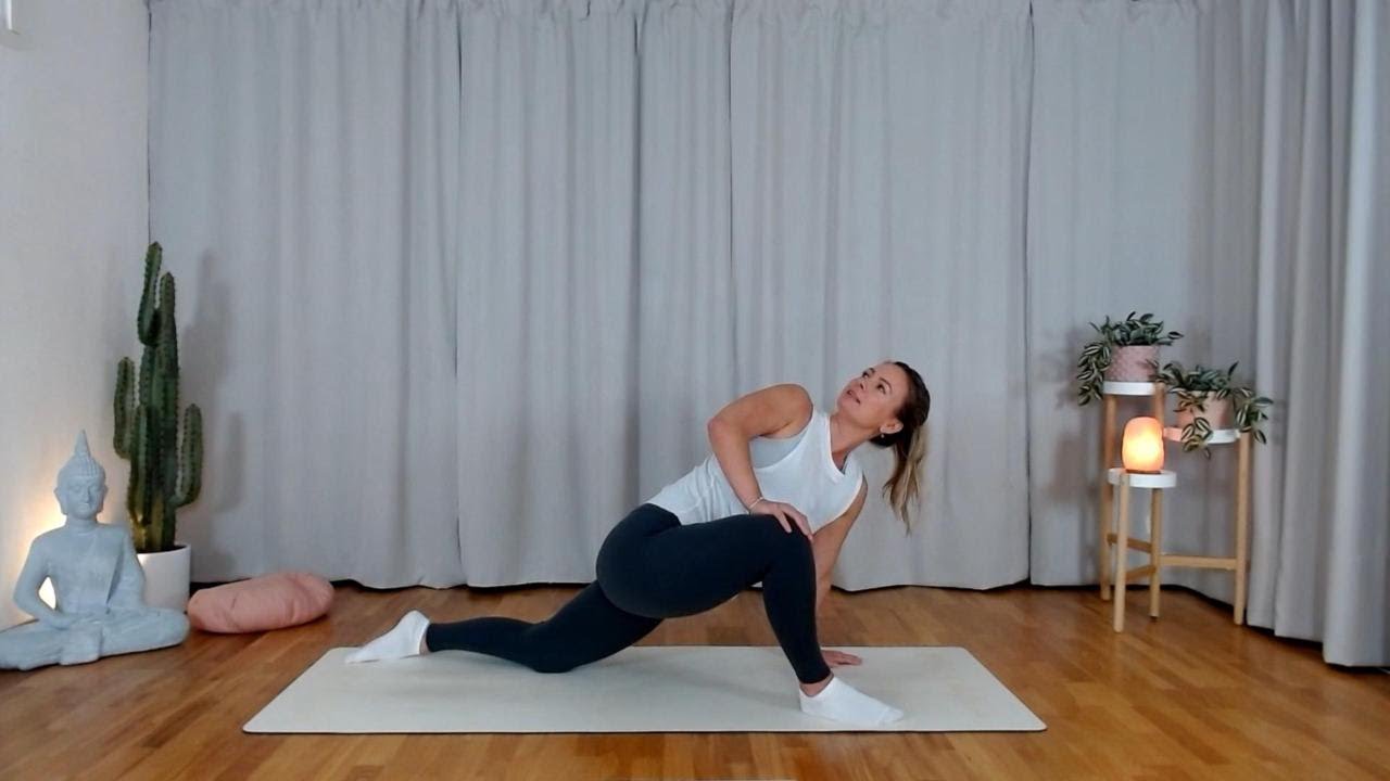 30 Min Mjuk Yoga för Nybörjare | Perfekt mot Stress & Stelhet