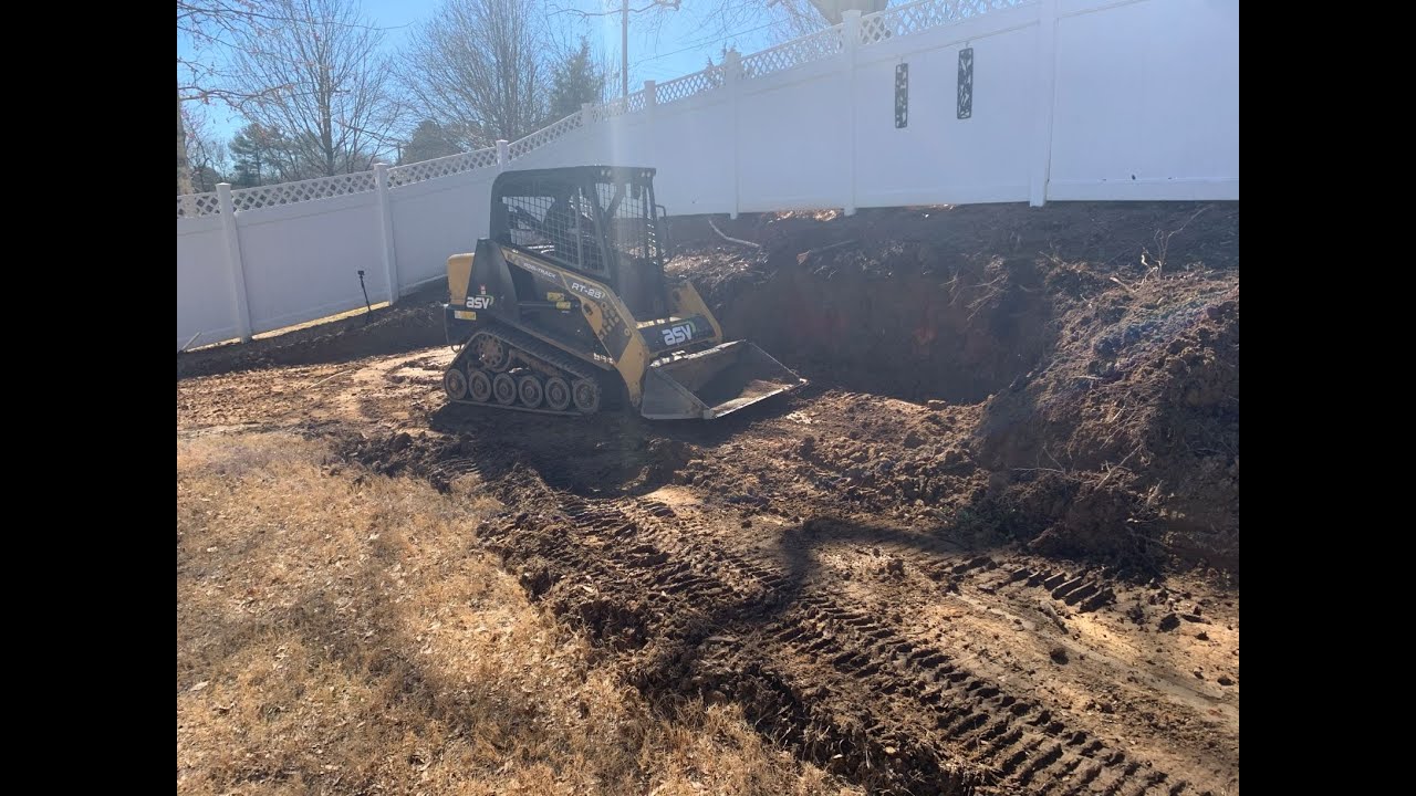 Moving 100 Yards of Dirt with the ASV RT-25