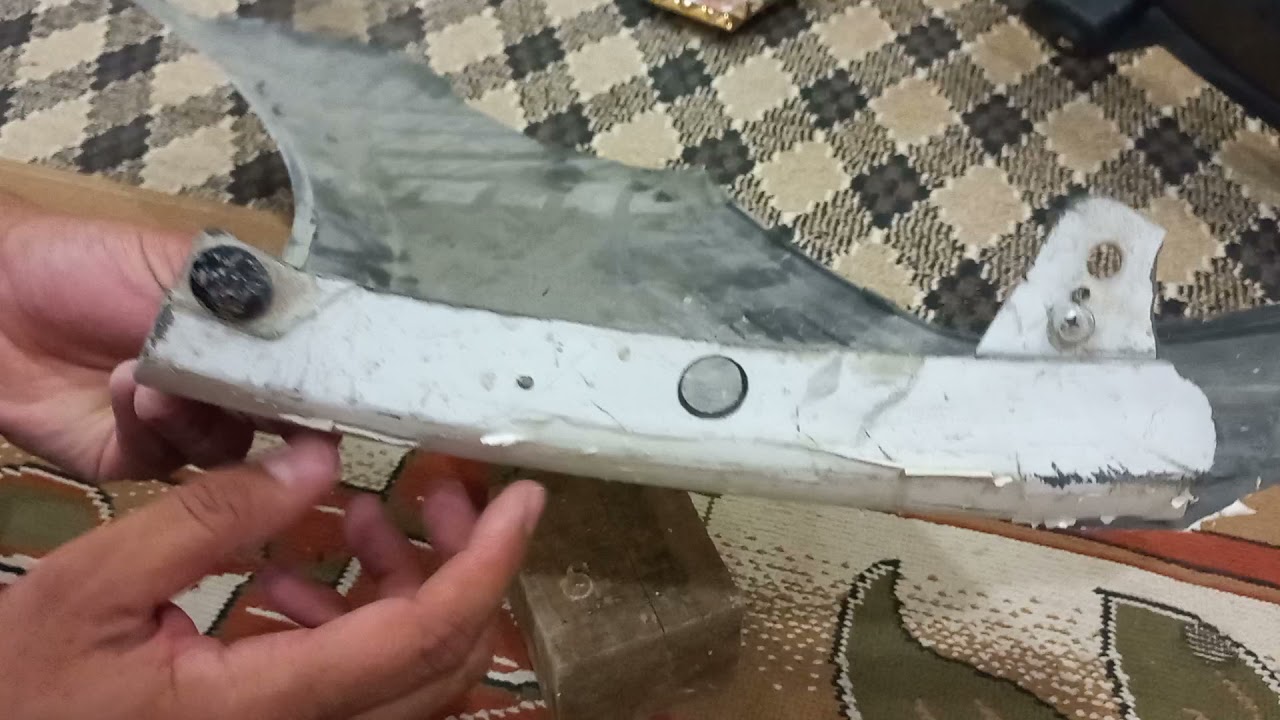 كيف تثبيت حساسات (دعامية ) رفرف امامي . مقطع ٣