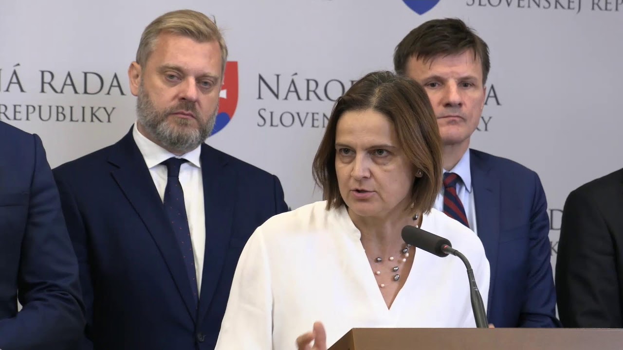 Neprijateľn&yacute; nov&yacute; &scaron;&eacute;f Lesov SR