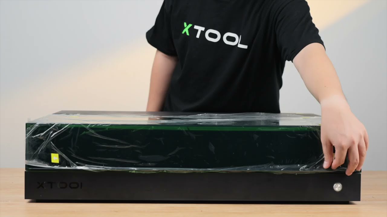 Unboxing de la cortadora y grabadora láser xTool S1