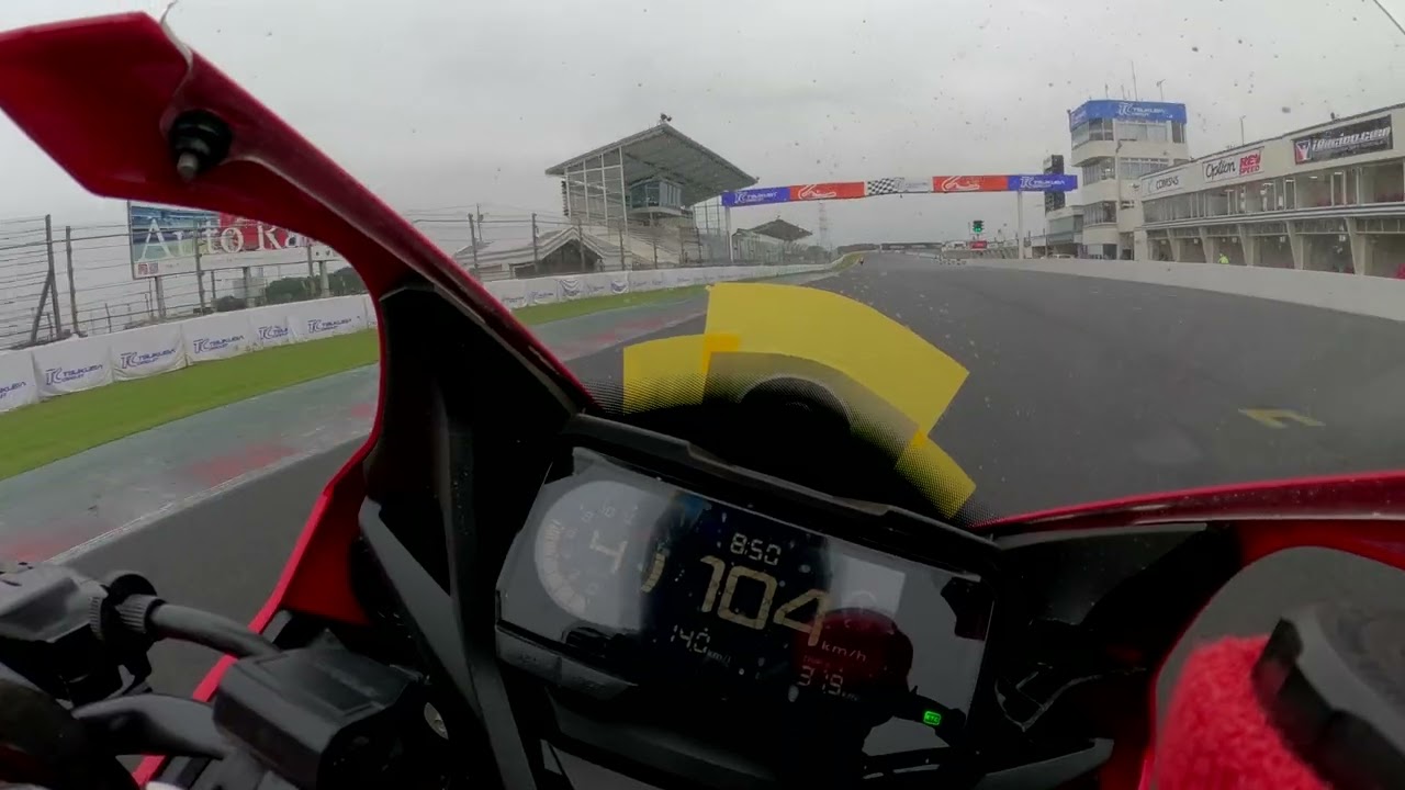 20251016 ブリヂストンBATTLAX  PROSHOP走行会 Dクラス1回目（CBR650R）