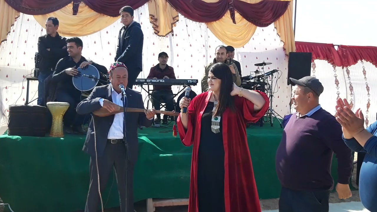 Tursunoy Rajabova va Xamza boxshi Qashqadaryo CHiroqchida aytishuvi admin +998903359966