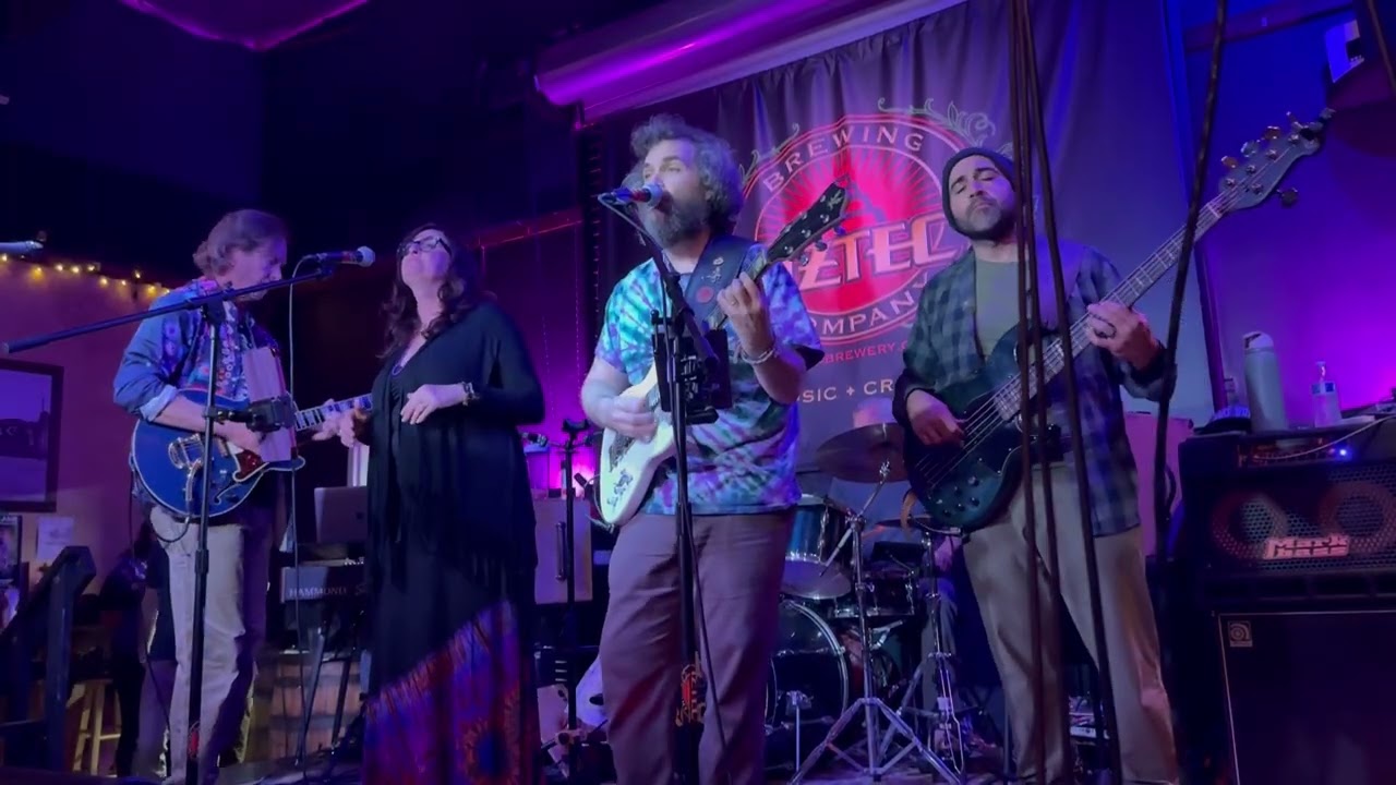 Ramble on Rose by Easy Wind at Aztec Brewrey 20260217
