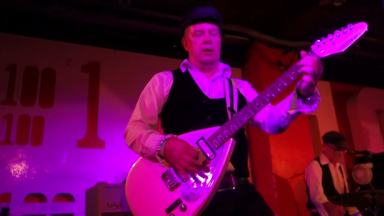 The Woggles 